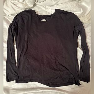 Lululemon black top